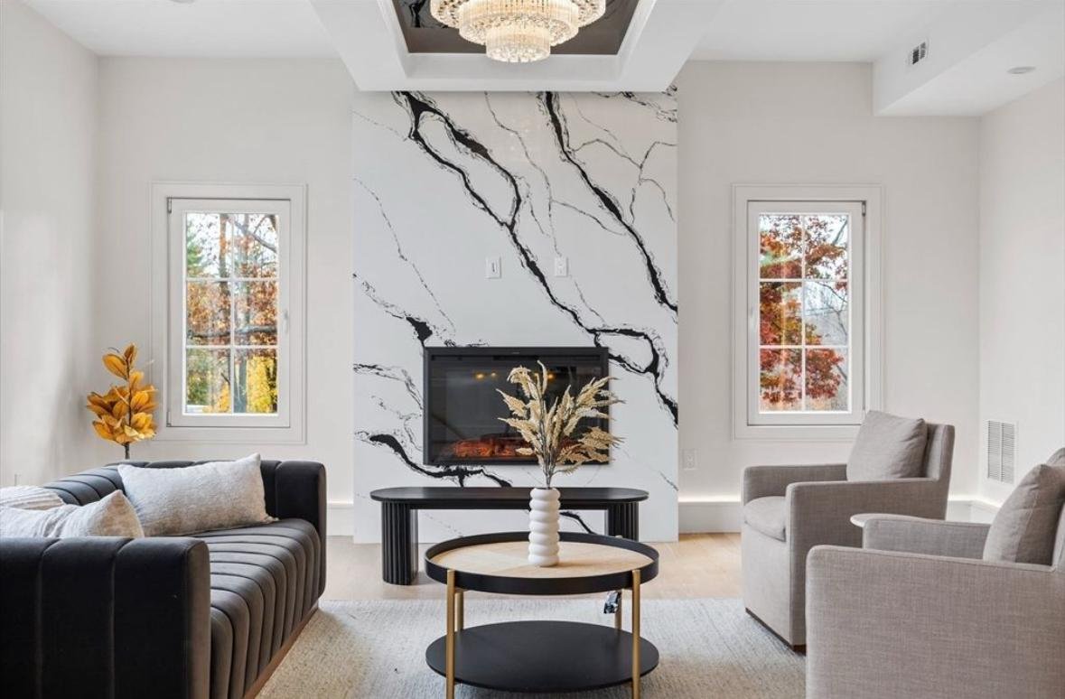 Bianco Tiffione Quartz in Fireplace