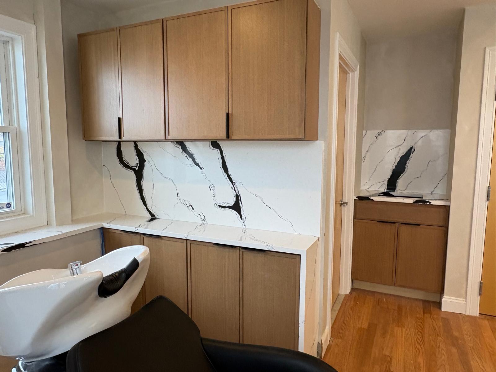 Bianco Tiffione Quartz in Commercial
